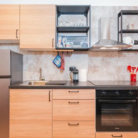 Lotto-sansiro, Comfort Business & Wi-fi Apartmán *