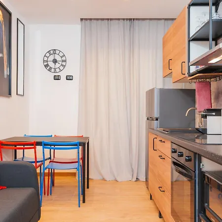Daire Lotto-sansiro, Comfort Business & Wi-fi Milano